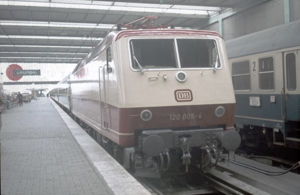 120 005, Stephan Kittel