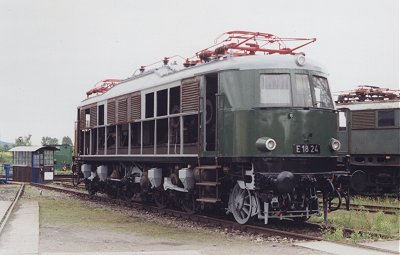 E 18 24 2003 , ©Steffen Kloseck