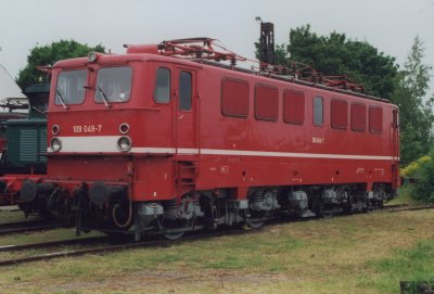 109 049-7 im Bw-Weimar, ©J.Uhlich 2002