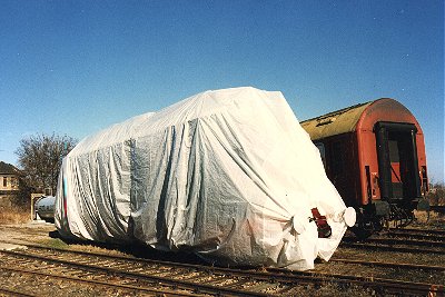E44 105 im BW Weimar, Dez.95, ©S.Stieler
