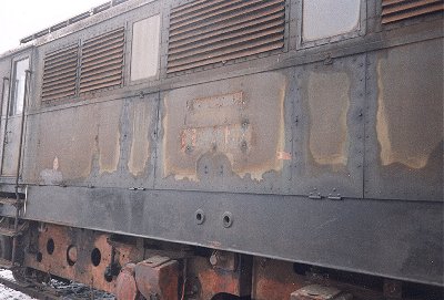 E44 105 im BW Weimar, Dez.95, ©S.Stieler