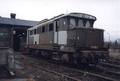 E44 105 im BW Weimar, Dez.95, ©S.Stieler